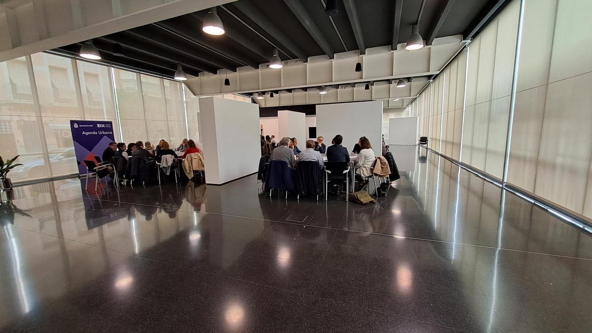 Las mesas participativas celebradas en el Centro de Congresos.