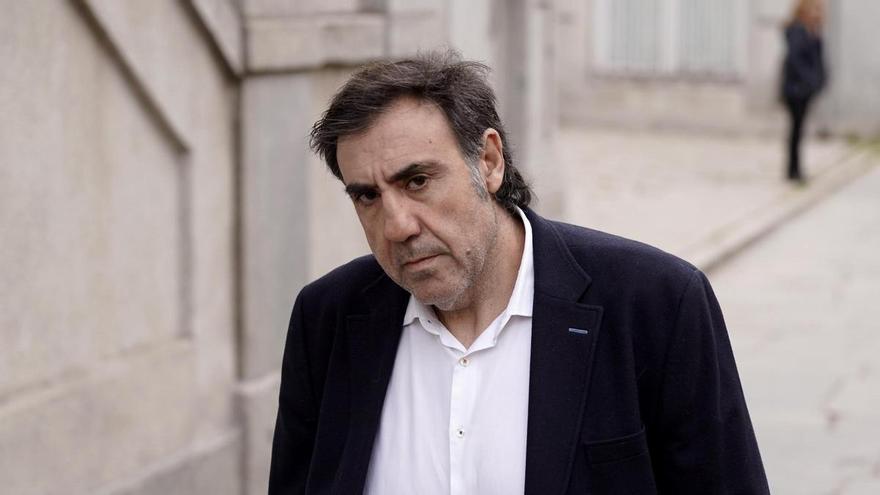 HERMANO KOLDO DINERO FERRAZ | El hermano de Koldo admite que recogió dos veces dinero en efectivo en la sede del PSOE