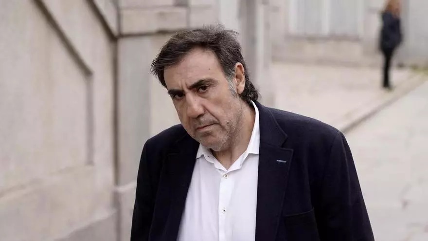 El hermano de Koldo admite que recogió dos veces dinero en efectivo en la sede del PSOE