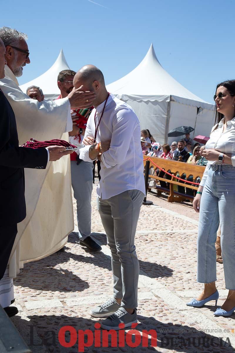 Imposición de nuevos hermanos cofrades de la Vera Cruz de Caravaca