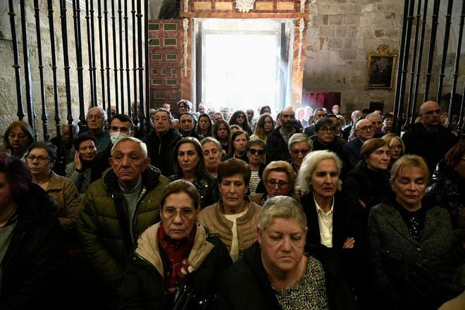 GALERÍA | La iglesia de San Ildefonso, abarrotada para despedir a José Ángel Rivera de las Heras