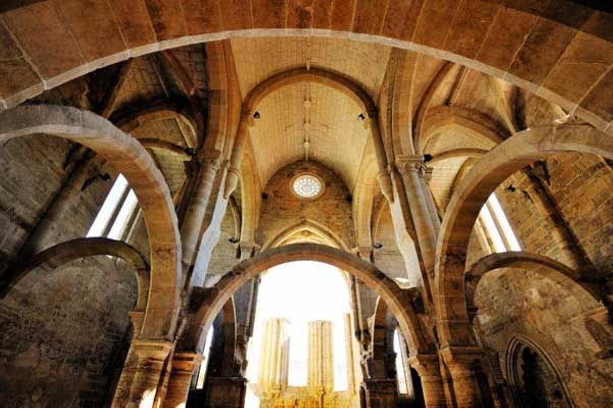 Interior del Monasterio gótico de Santa Cala a Velha de Coimbra.