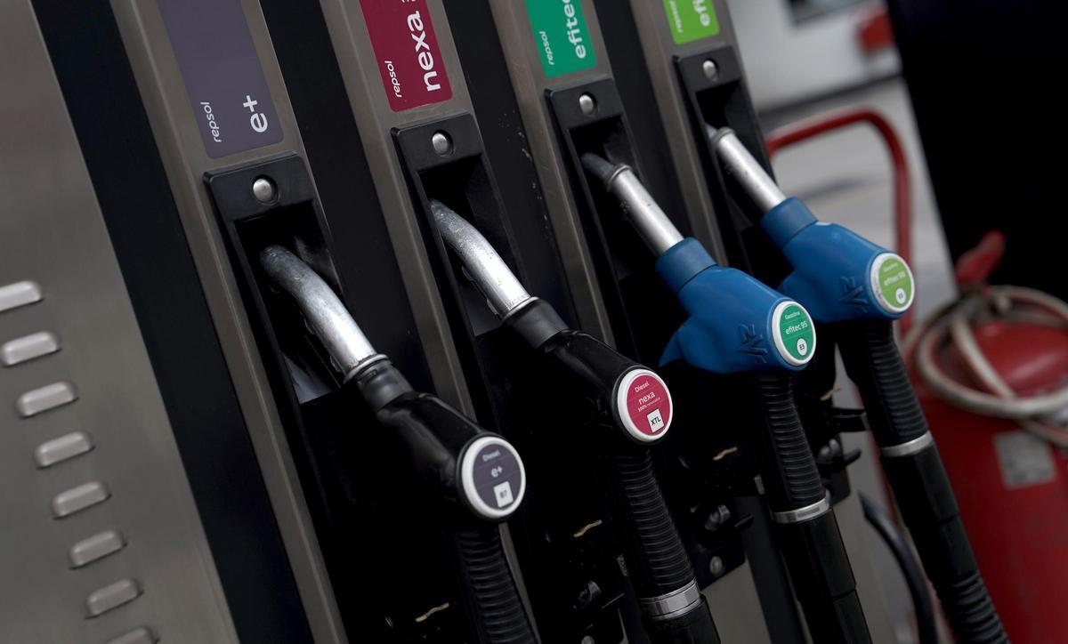 Gasolineras y precio de los combustibles.