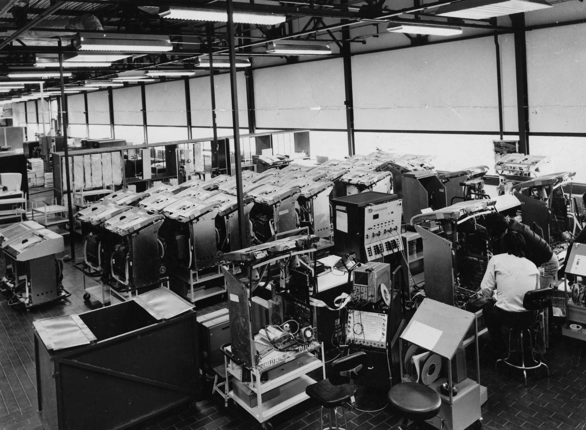 Así era la planta valenciana de IBM en los años 80 y 90