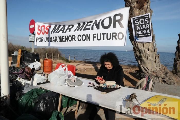 SOS Mar Menor retira dos toneladas de basura