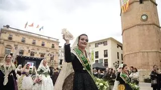 Castelló muestra su cariño a la Lledonera en una emotiva ofrenda