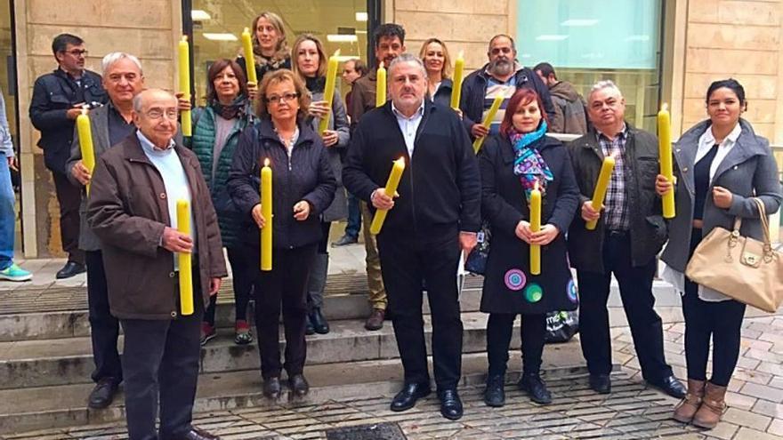 Protesta por la falta de luces navideñas