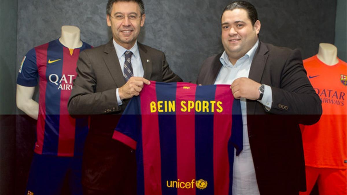 El presidente Bartomeu con Achraf Ben Ayad, corresponsal de BEIN SPORTS