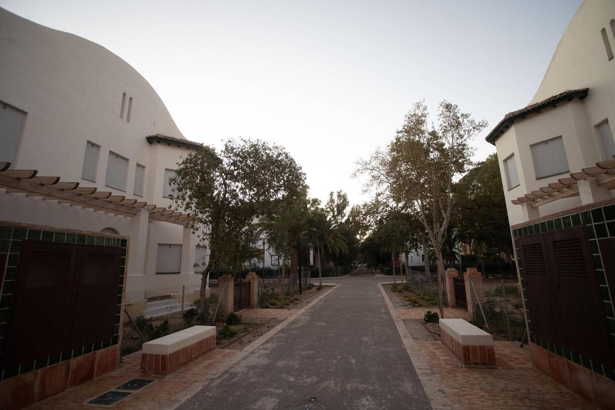 Zona rehabilitada de los Jardines de la antigua Gerencia de AHM.