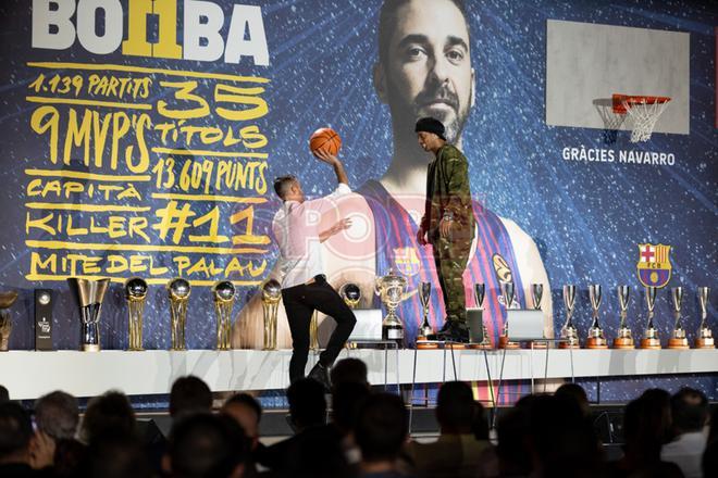 Homenaje a Juan Carlos Navarro en el Palau Blaugrana