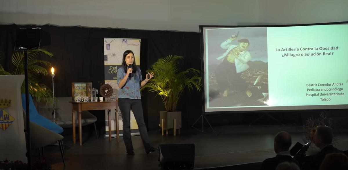 Una xerrada del Ciència d'Aro de l'edició passada a càrrec de la pediatra Beatriz Corredor.