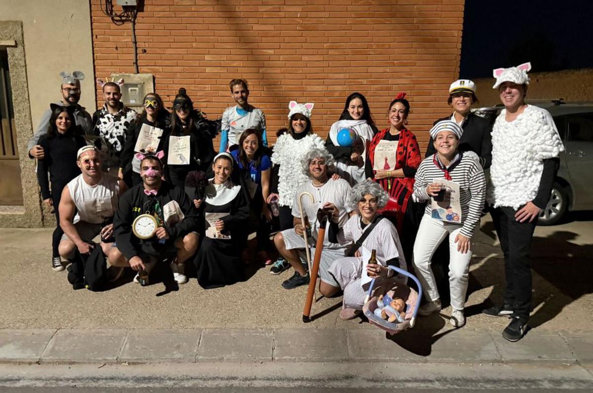 Mayores y pequeños participaron en la programación festiva.