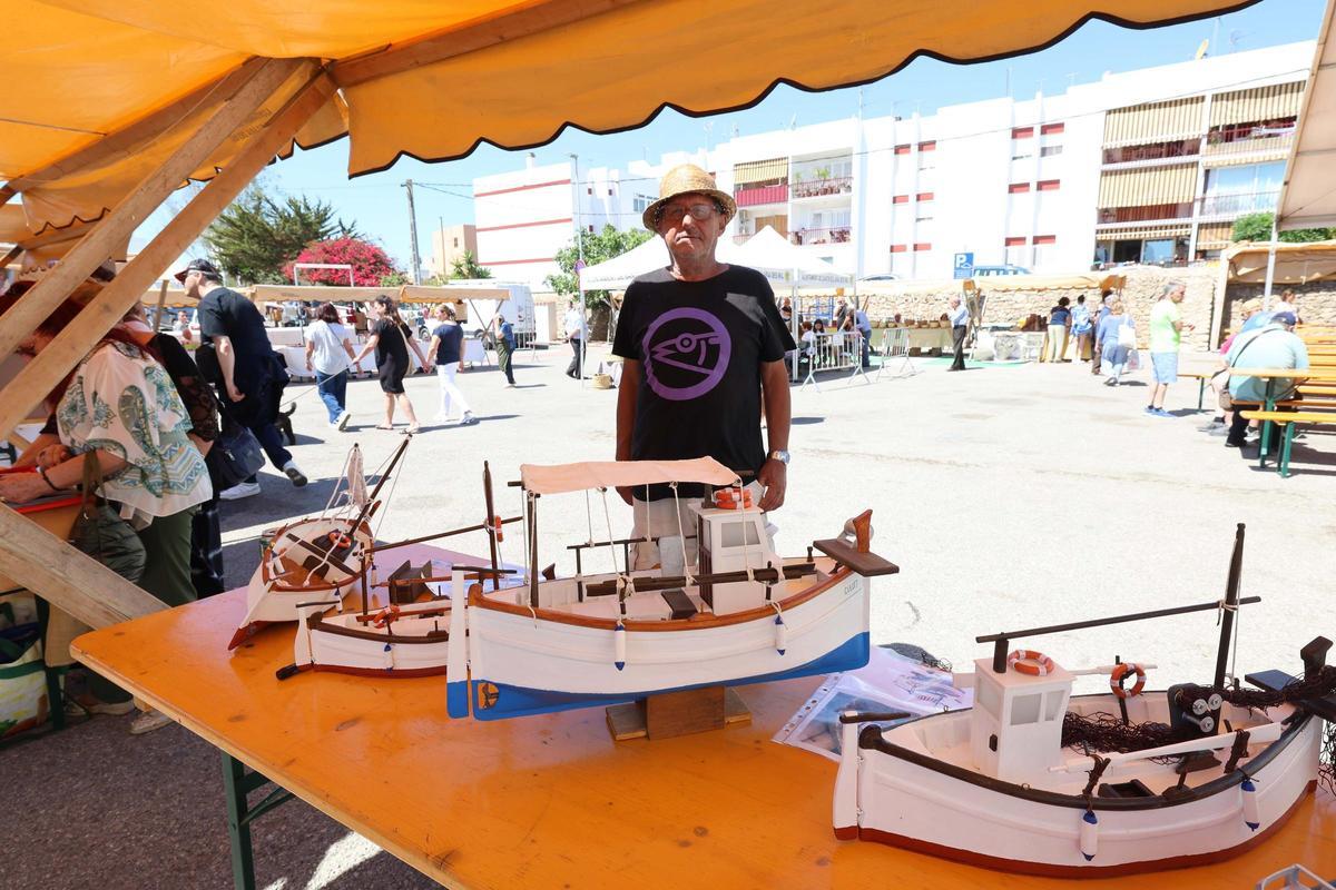 Fiestas Puig d'en Valls: coches antiguos, exposición de plantas y artesanía