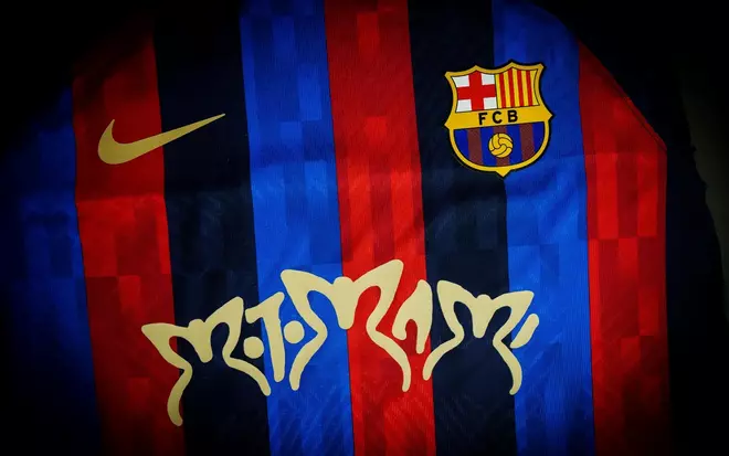 Así es la camiseta del Barça Motomami de Rosalía