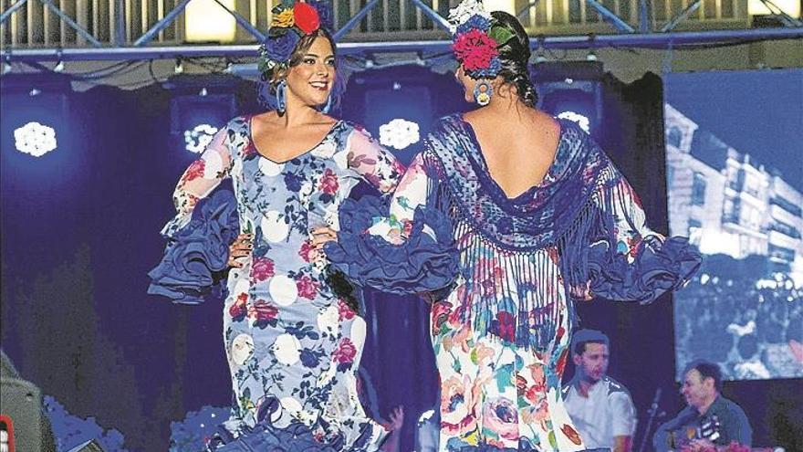 Éxito de la Pasarela de Moda Flamenca de ‘Carmen Botique’