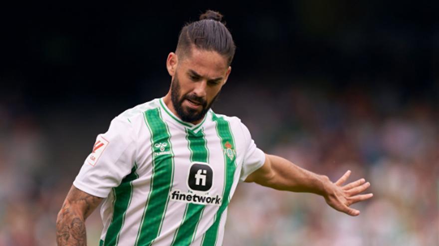 Isco encuentra la suerte del Betis en el descuento