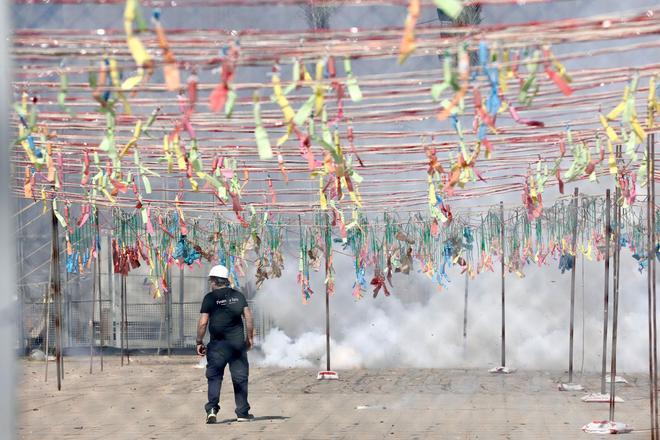 La mascletà del lunes 9 de marzo de 2026, en imágenes
