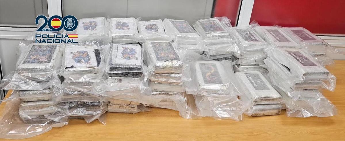 La cocaína interceptada por los agentes.