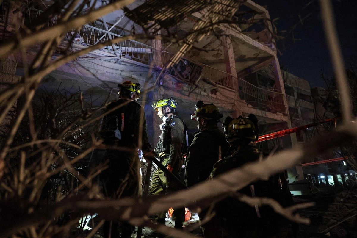 Iran lanza misiles sobre Tel Aviv respondiendo el ataque de Israel