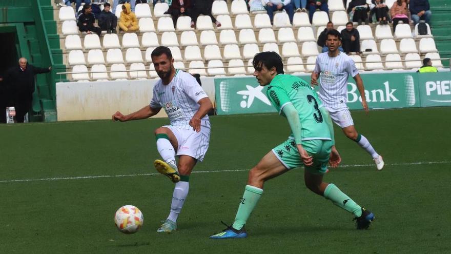 Canario deja de ser jugador del Córdoba CF