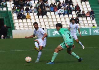 Canario deja de ser jugador del Córdoba CF