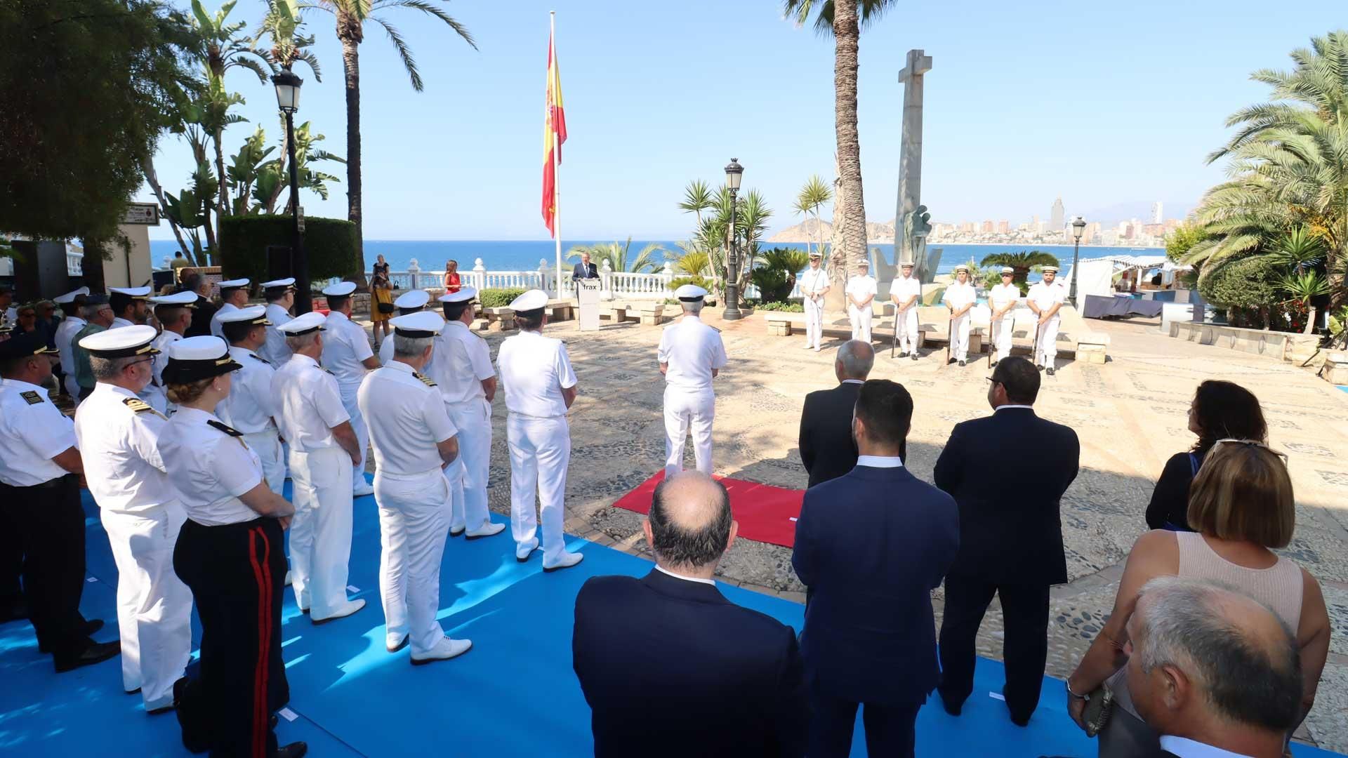 Benidorm rinde homenaje a los Caídos en la Mar y al Arma Submarina