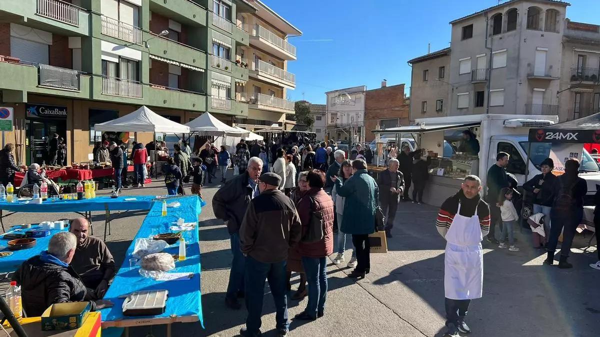 Parades i ambient a la fira de Casserres