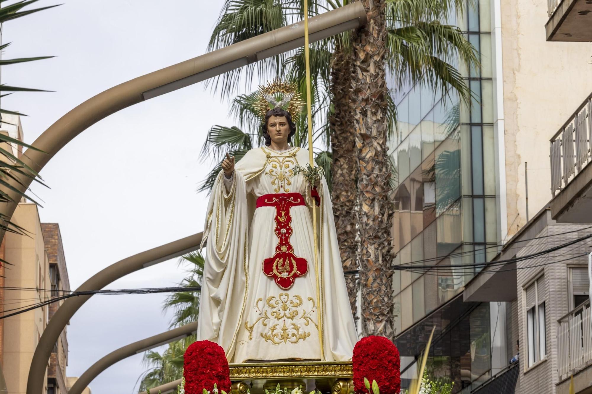 Aquí están las imágenes de la Procesión de Las Palmas de Domingo de Ramos en Torrevieja
