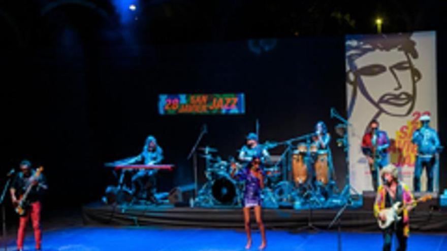 Así fue el concierto de The Brand New Heavies en el Jazz San Javier
