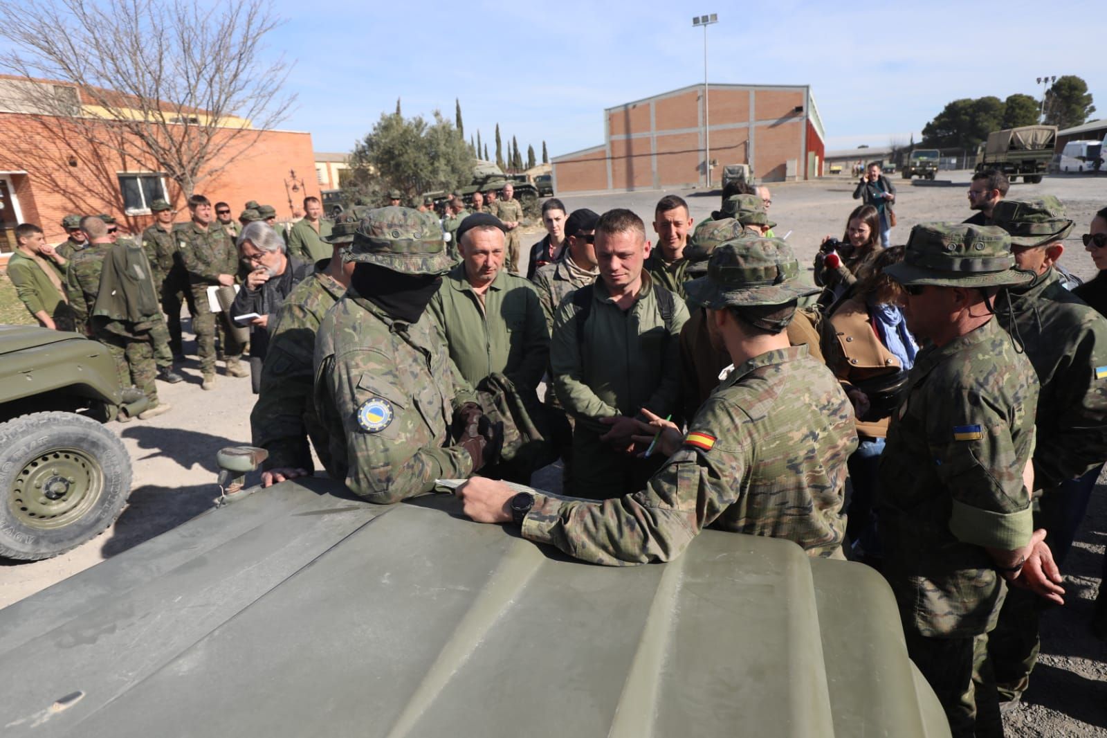 Militares ucranianos ultiman en Zaragoza su preparación con los Leopard