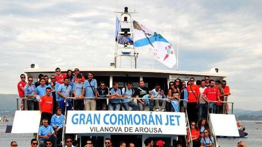 Los Carcamáns, en su viaje para asistir al Celta-Getafe. // Iñaki Abella