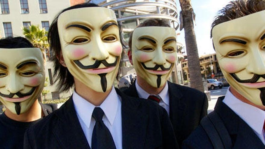 Miembros de Anonymous.