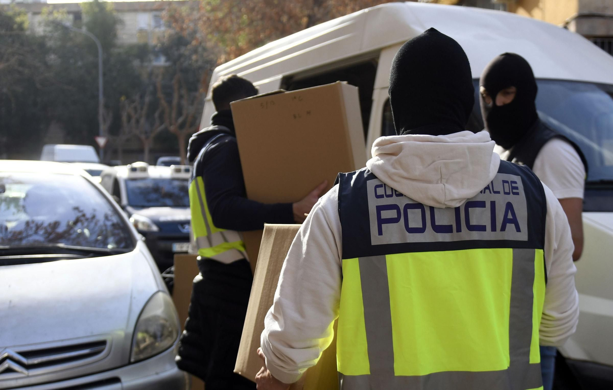 La redada contra el narcotráfico en el Polígono de La Paz, en imágenes