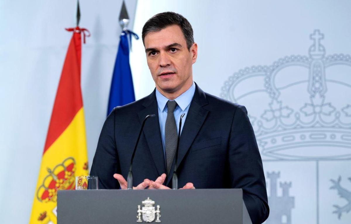Ministerpräsident Pedro Sánchez bei einer TV-Ansprache (Archivbild).
