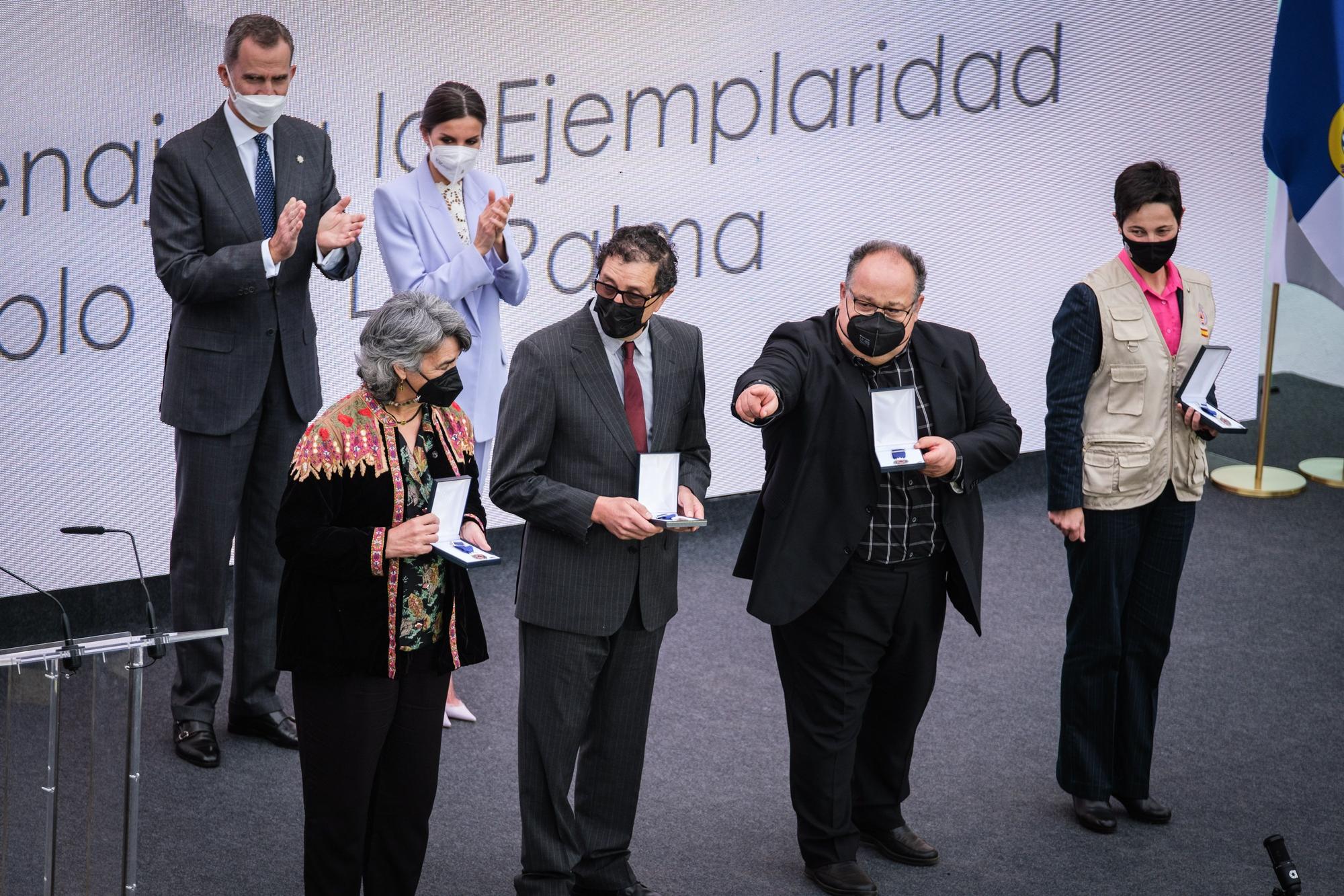 Visita del Rey y los presidentes de las comunidades a La Palma al acto de homenaje a los palmeros