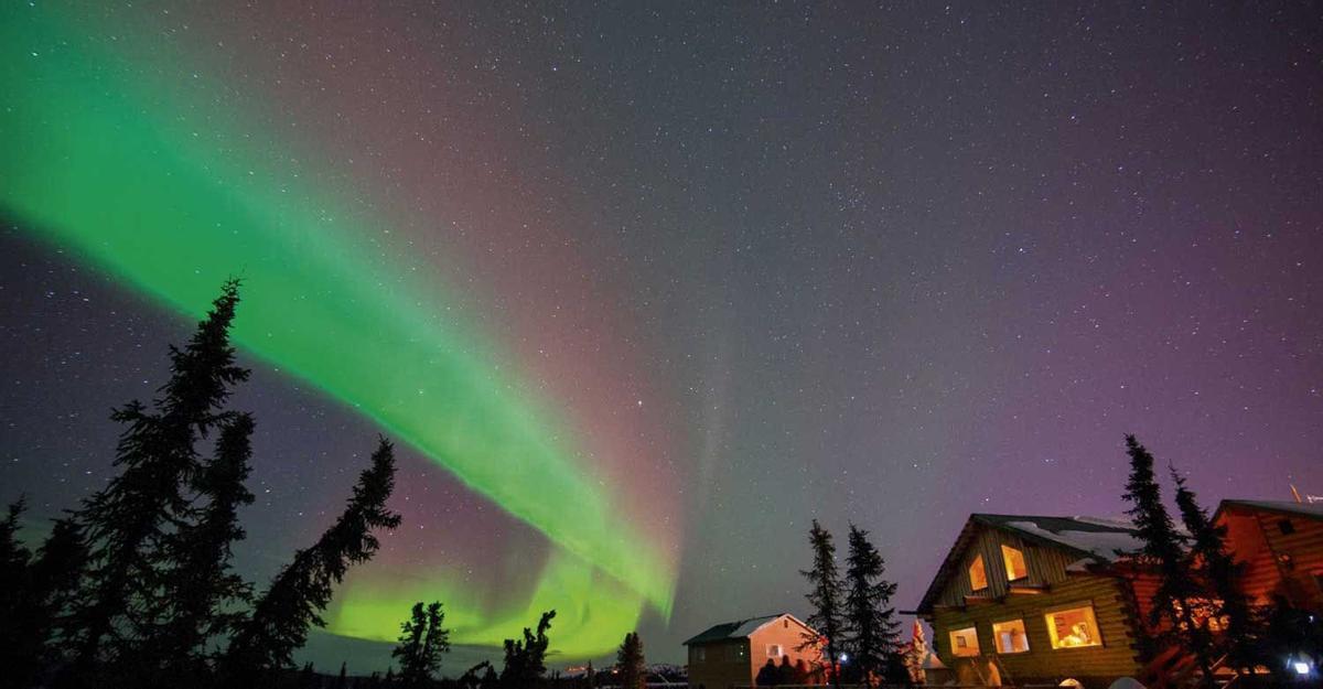 Aurora Borealis Lodge