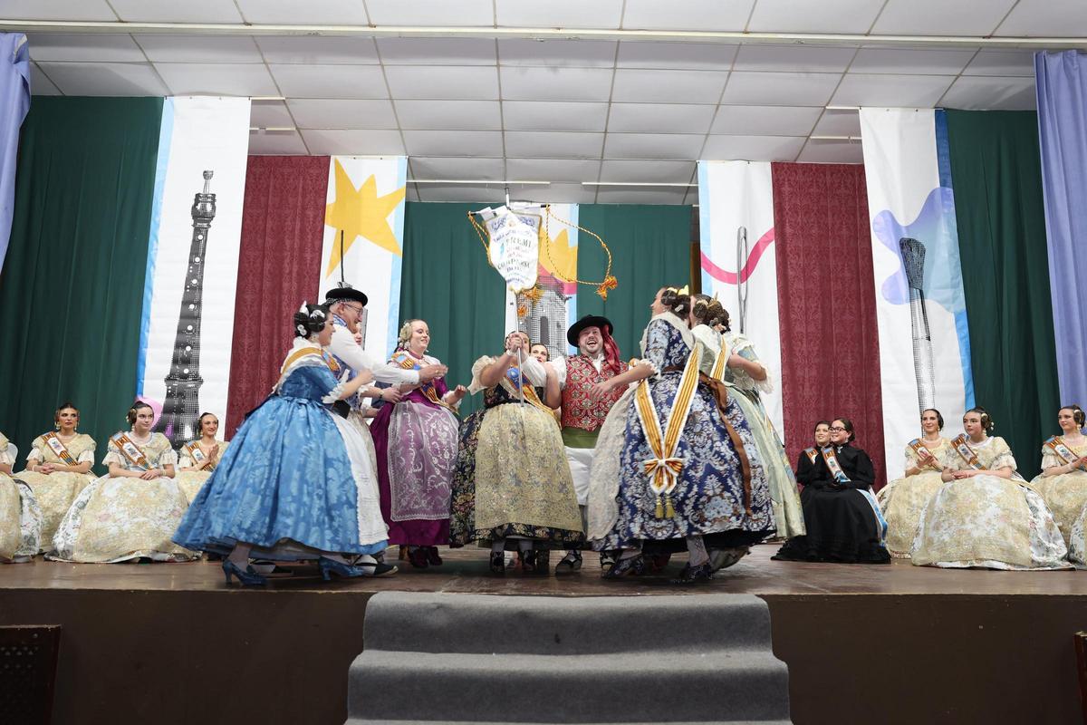 Premio comparsa adulta.