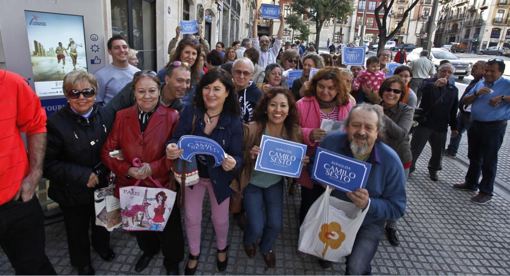 Colas para ver a Camilo Sesto