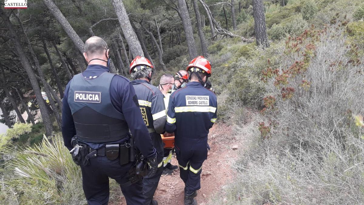 Rescate a los senderistas heridos en Benicàssim