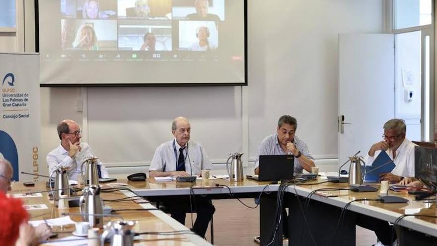 Ángel Tristán: “El Consejo Social de la ULPGC reclama un  Pacto de Estado en materia universitaria”