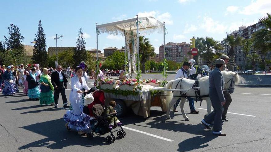 Zaragoza venera a la Blanca Paloma