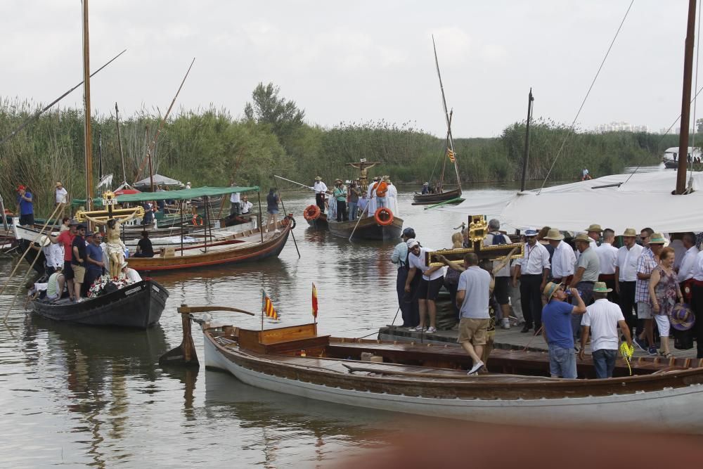 Encuentro de los Cristos de El Palmar, Catarroja, Silla y Massanassa en el Lago de la Albufera