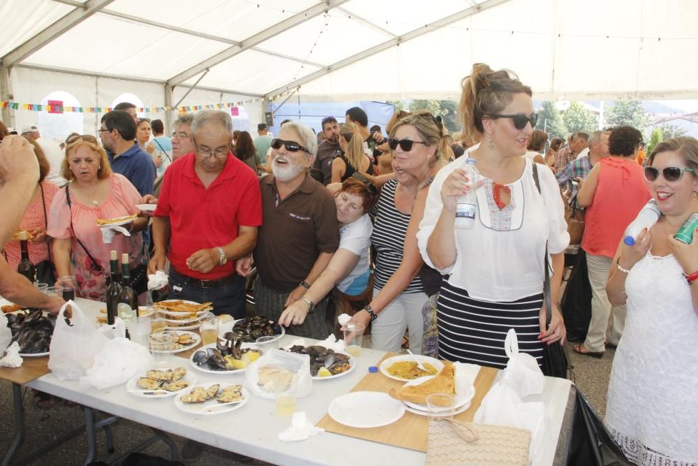 La fiesta gastronómica en honor al producto estrella de Moaña también quiso ser un homenaje a la figura de la mujer