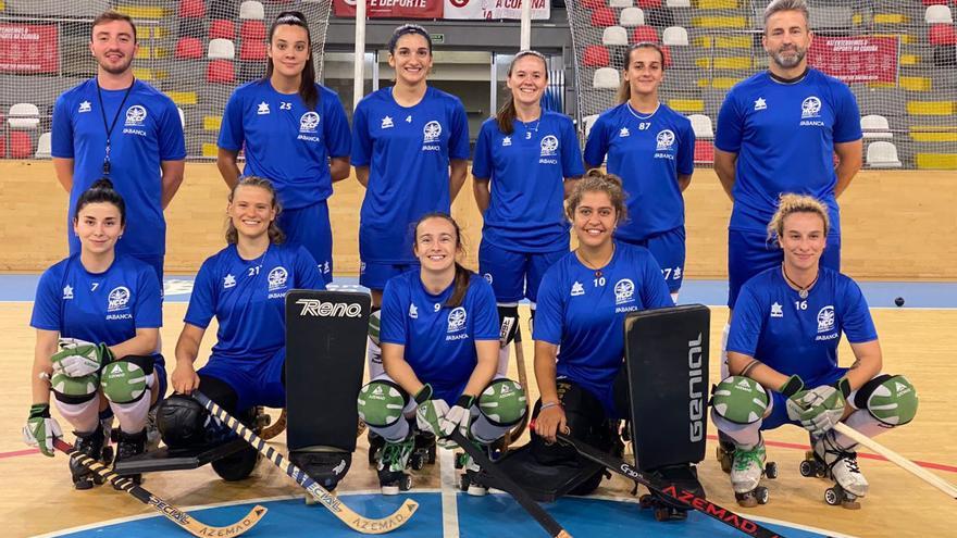 Las primeras jugadoras del HC Coruña Femenino tras su nacimiento en el curso 2023-24. |  HCCF