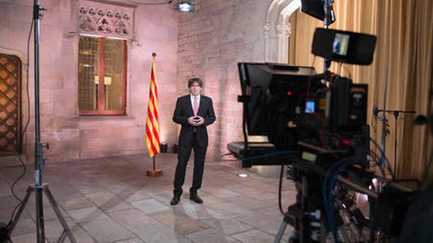 Puigdemont: «Només el Parlament pot inhabilitar el Govern»
