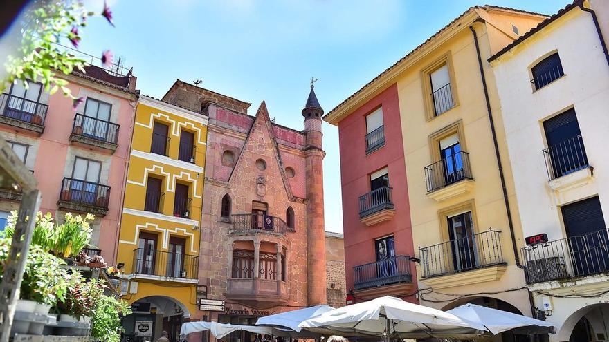 Galería | Las imágenes de la Casa Manjuli de Plasencia