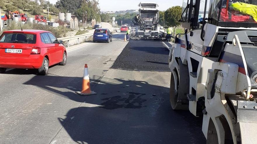 Reanudan las obras de la carretera de Ronda a San Pedro