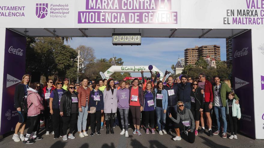 València se moviliza contra la violencia de género