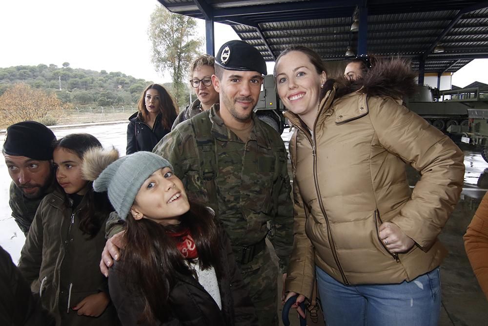 La Brigada despide a los soldados que viajarán a Letonia