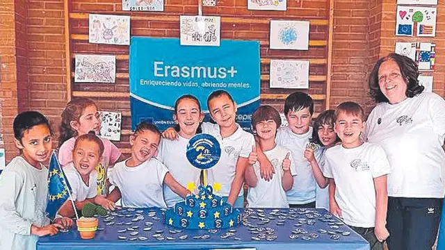 El ceip San Félix de Cartagena celebra el Día de Europa y el 20º aniversario de la plataforma eTwinning